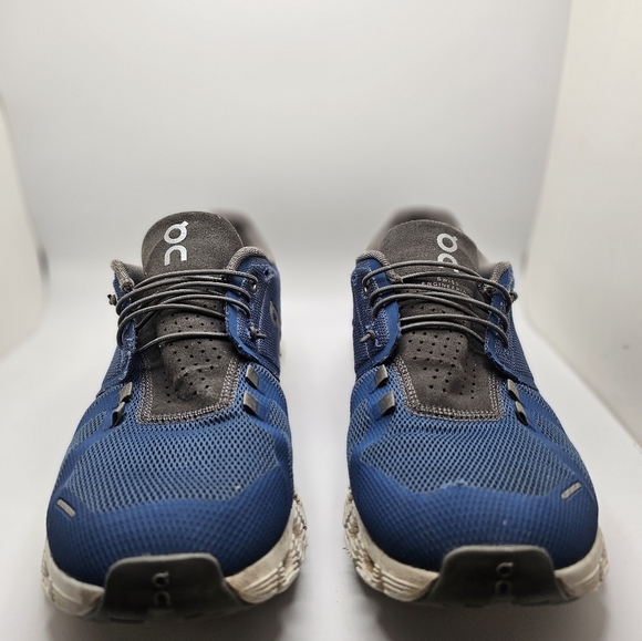 On cloud - Picture 6 of 14